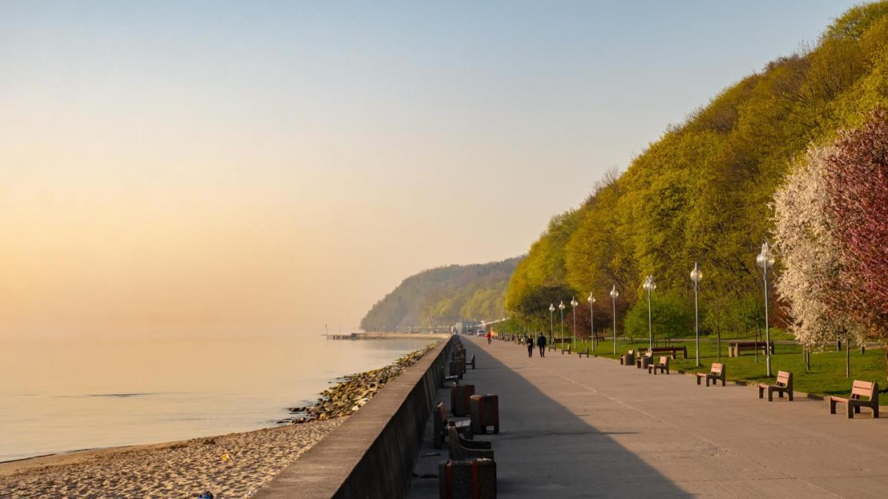 Plac Unii - Baltic Sands Premium Apartments Gdynia Exterior photo